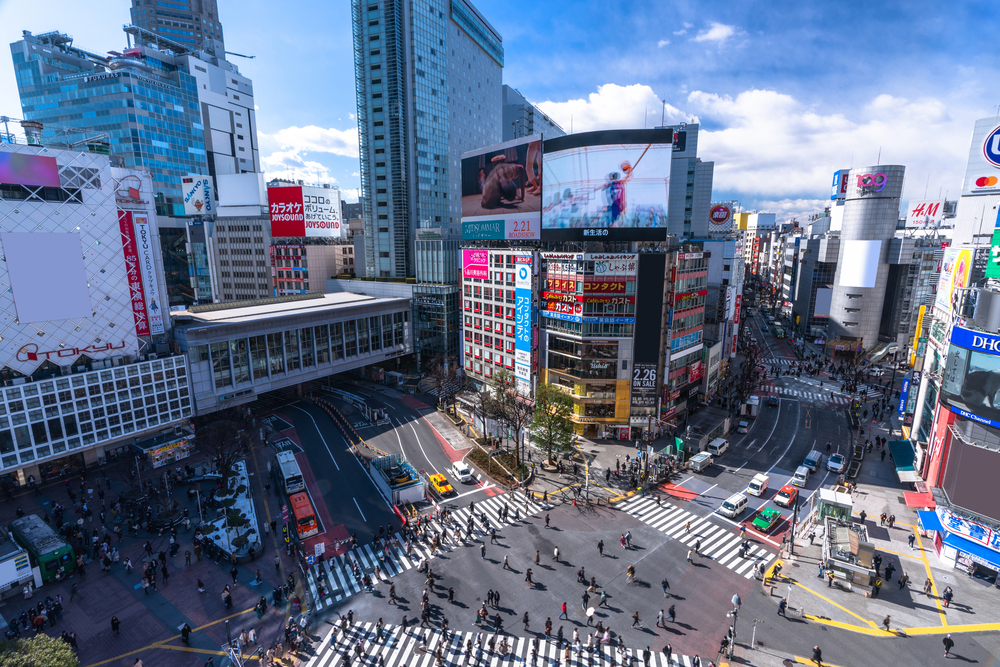 J-REIT Index rose toward the end of 2020, and assets under management reached JPY 20 trillion.